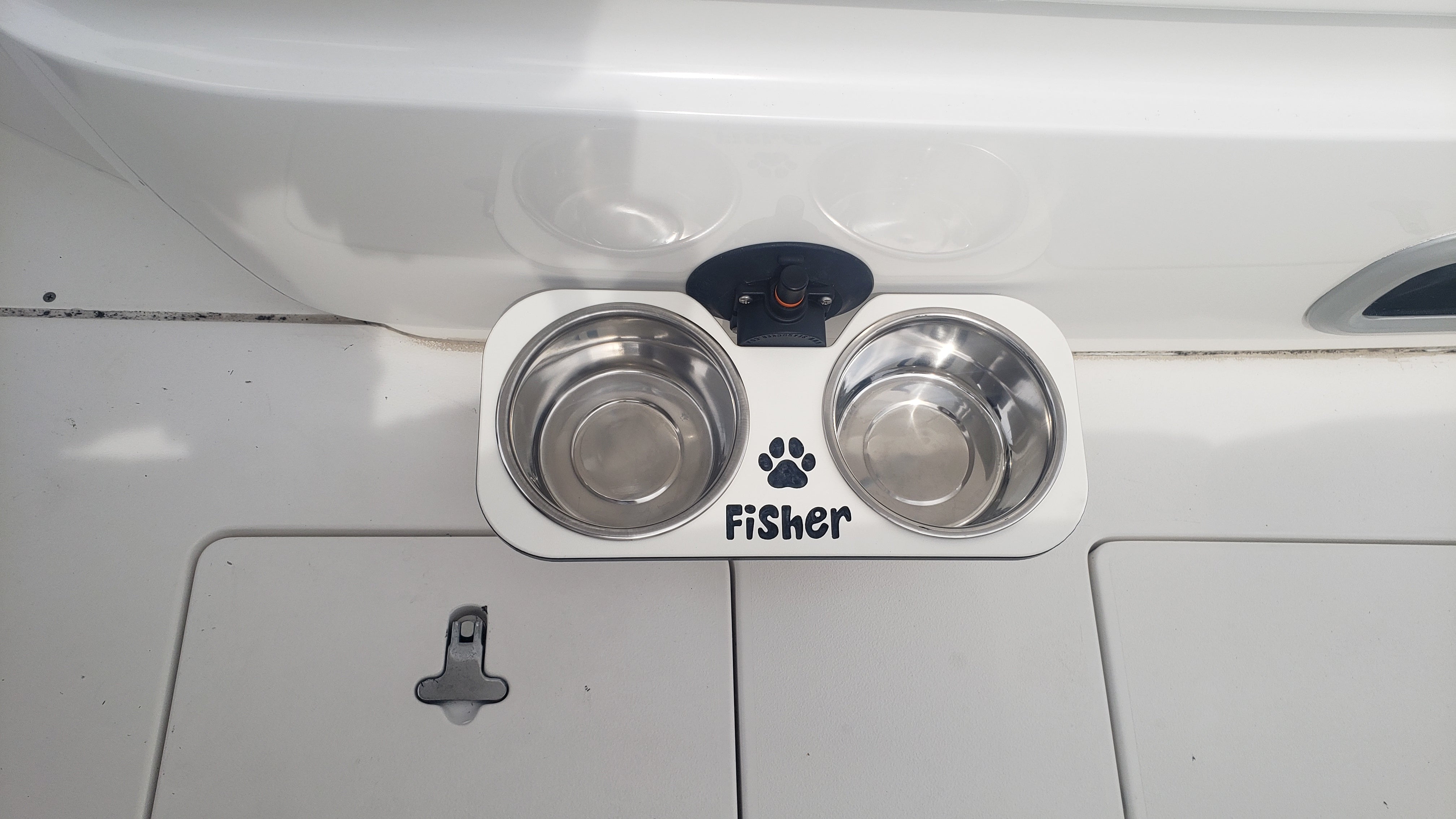Boat Dog Dish Holder